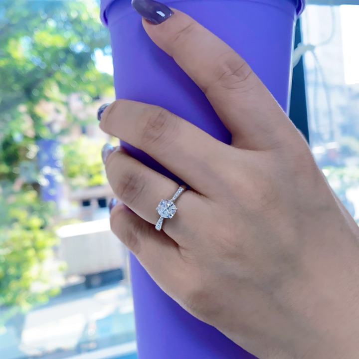 Luxury Emerald Cut Engagement Ring