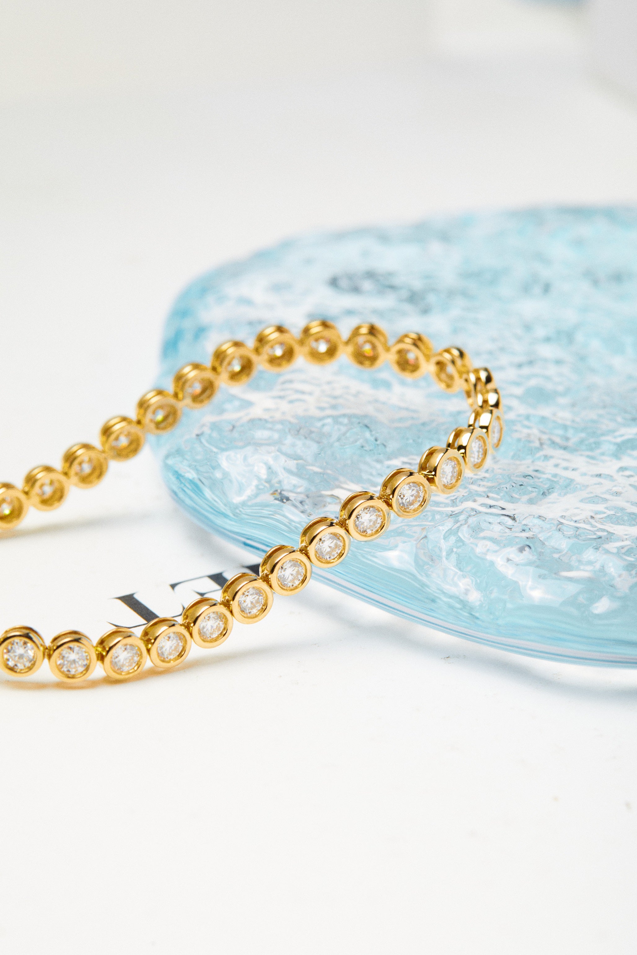 Luxe Bezel Diamond Bracelet
