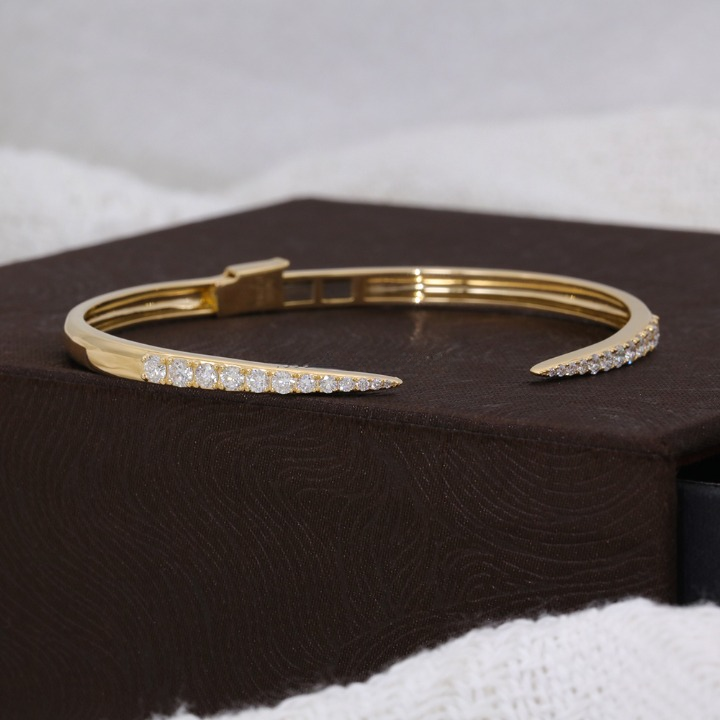 Luxury Diamond Tennis Bracelet