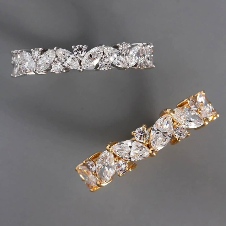 Exquisite Marquise & Round Lab-Grown Diamond Ring