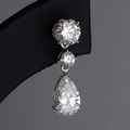 Exquisite IGI Certified Lab-Grown Diamond Stud Earrings in Solid 14K Gold
