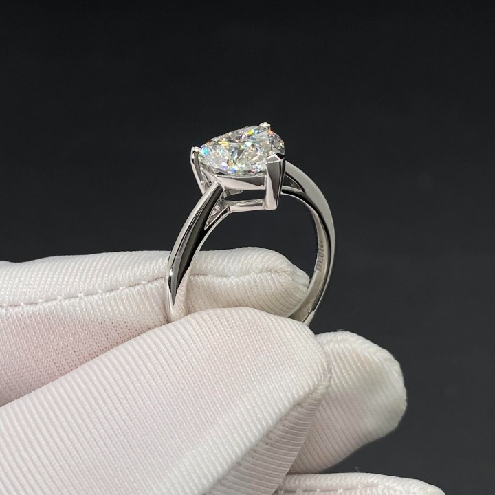 Eternal Heart Lab-Grown Diamond Ring